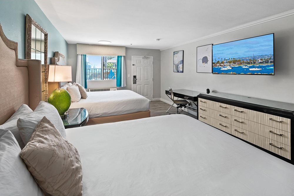 Renovated Double King Room - Art Hotel