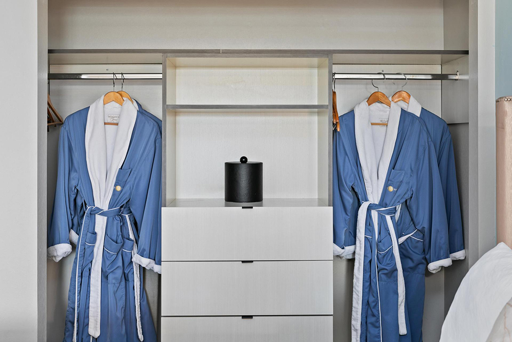 Renovated Double King Room - Art Hotel