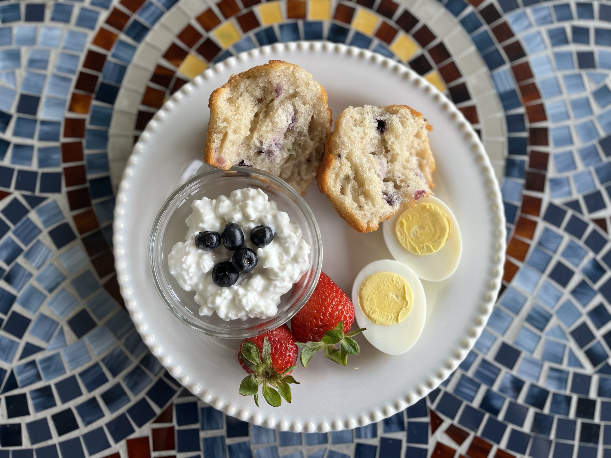Continental Breakfast - Art Hotel Amenities