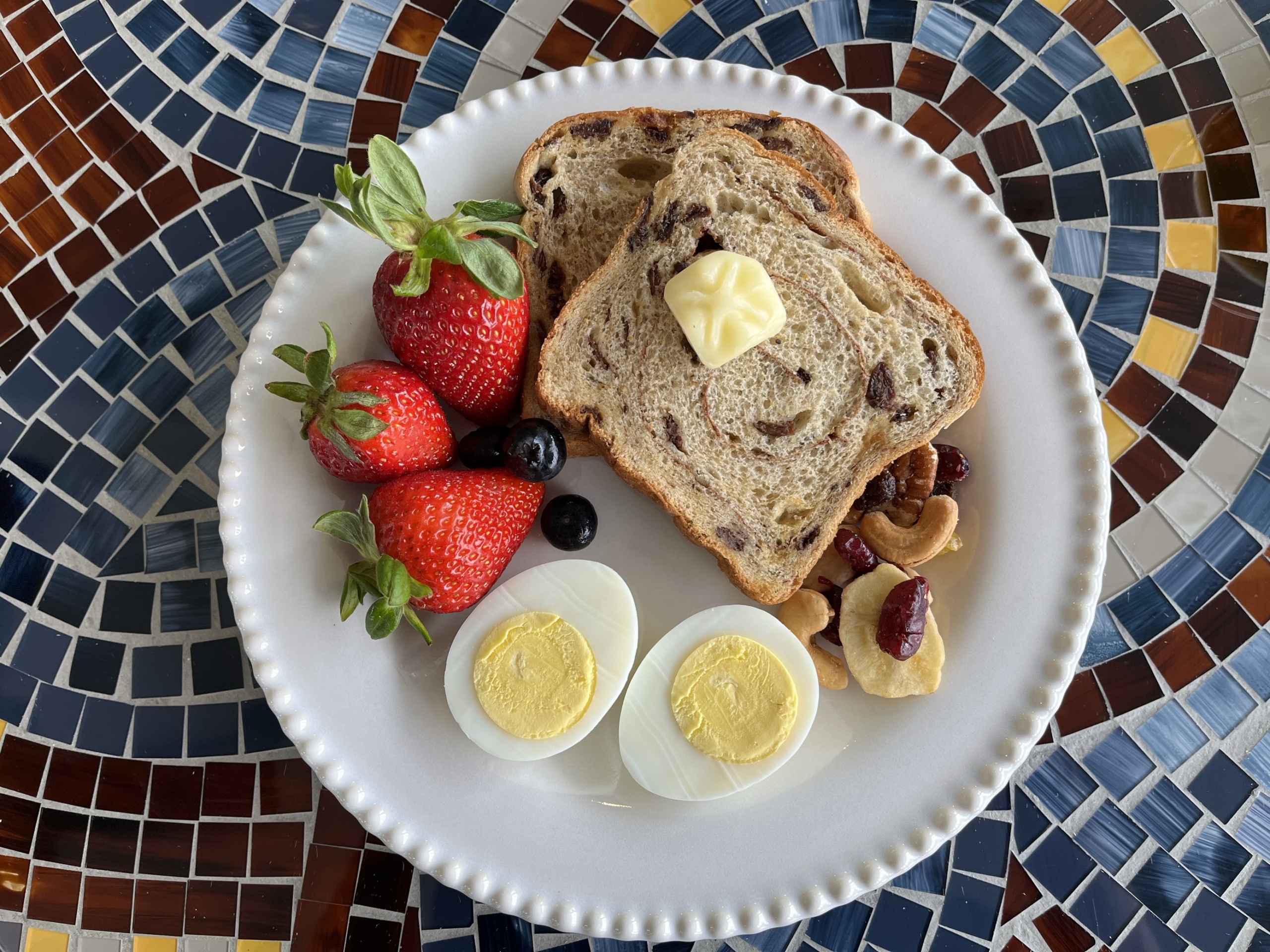 Continental Breakfast - Art Hotel Amenities